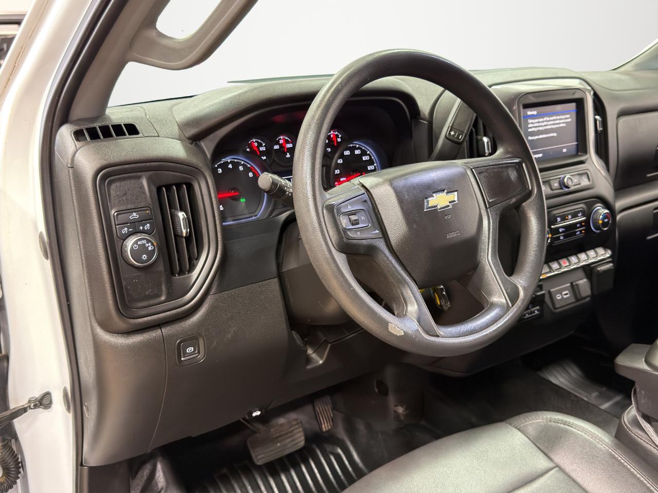 Chevrolet Silverado 2500HD 2WD Crew Cab 159" Work Truck 2022