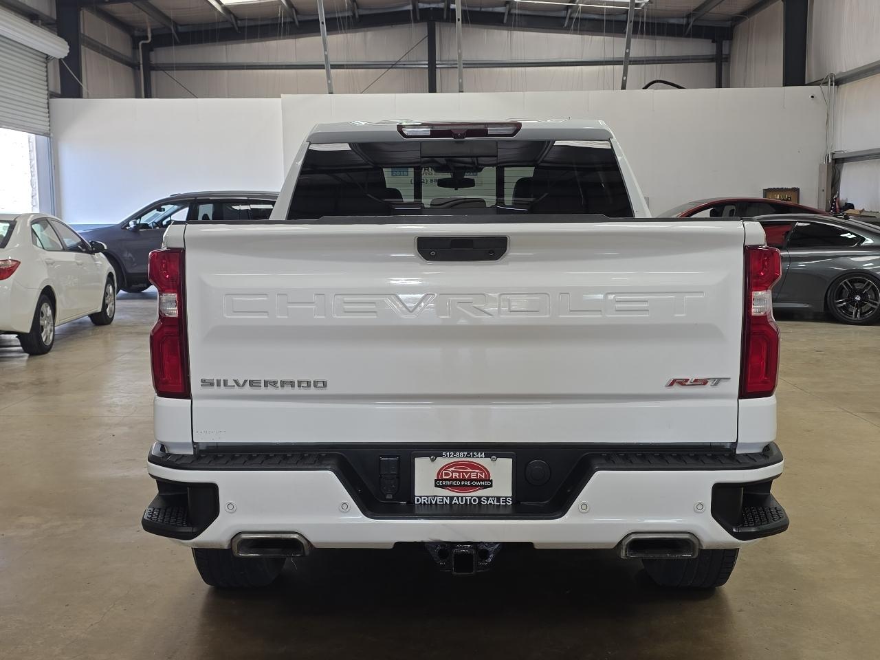 Chevrolet Silverado 1500 4WD Crew Cab 147" RST 2020