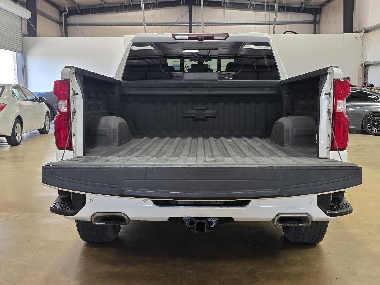 Chevrolet Silverado 1500 4WD Crew Cab 147" RST 2020