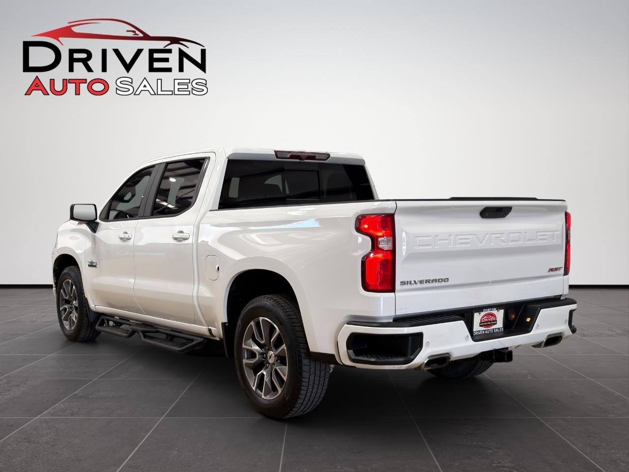 Chevrolet Silverado 1500 4WD Crew Cab 147" RST 2020