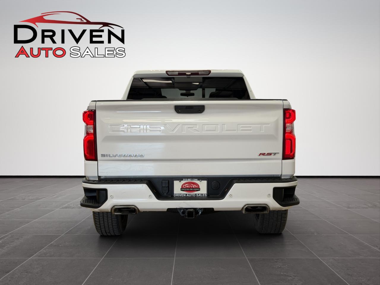 Chevrolet Silverado 1500 4WD Crew Cab 147" RST 2020