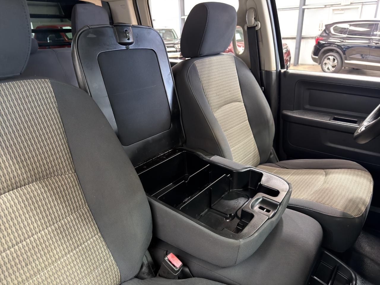 RAM 3500 2WD Crew Cab 172" WB 60" CA ST 2012