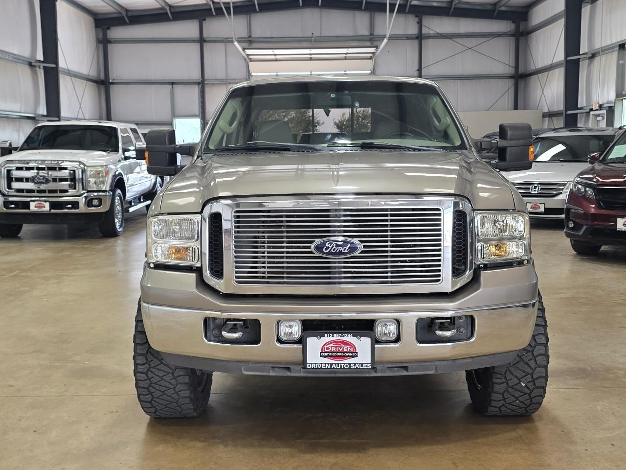 Ford Super Duty F-250 4WD Crew Cab 156" Lariat 2007