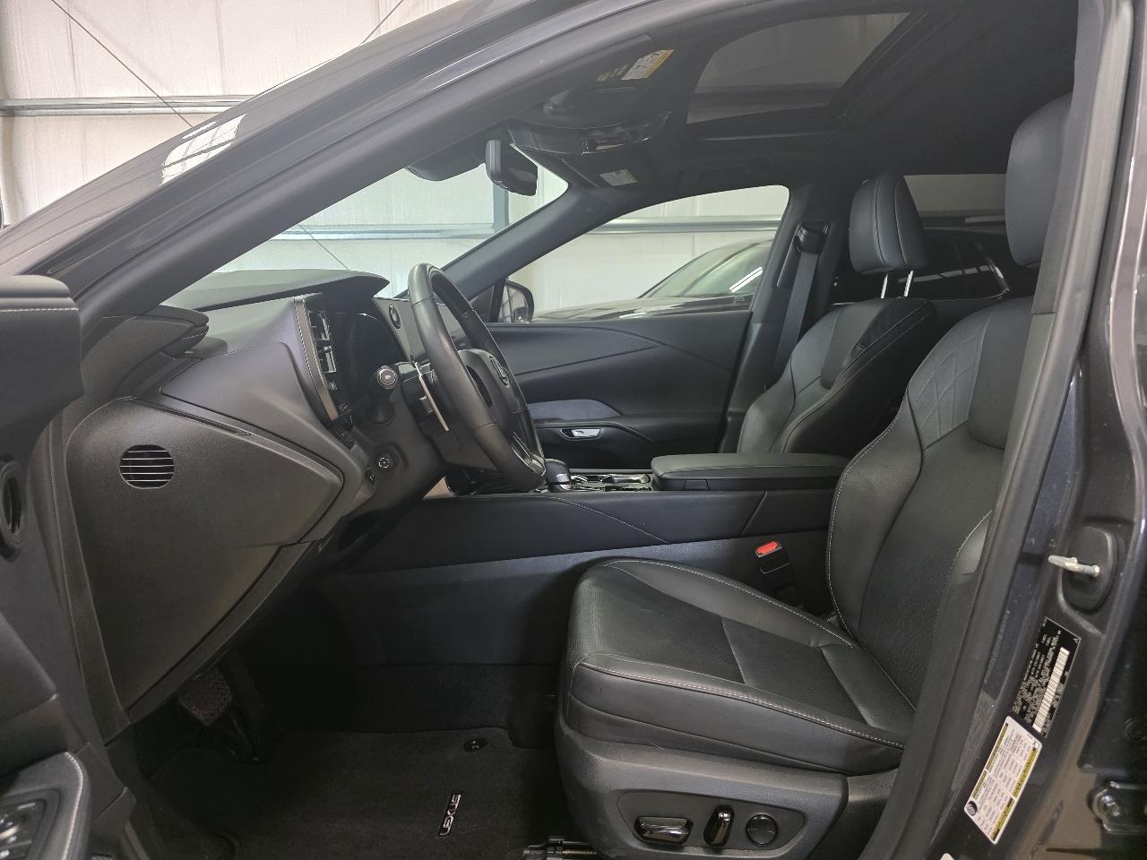 Lexus RX RX 350 FWD 2024