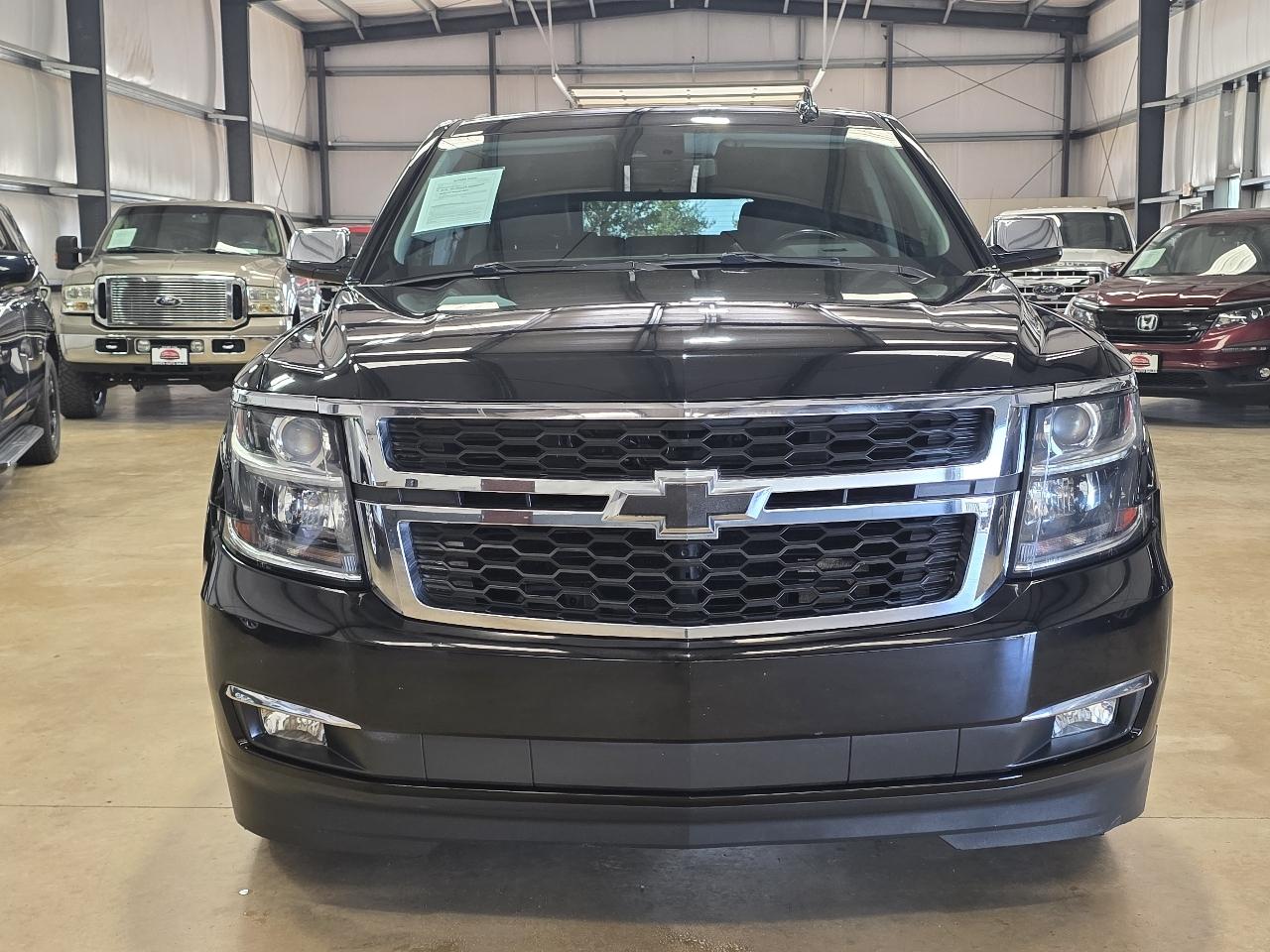 Chevrolet Suburban 2WD 4dr LS 2020