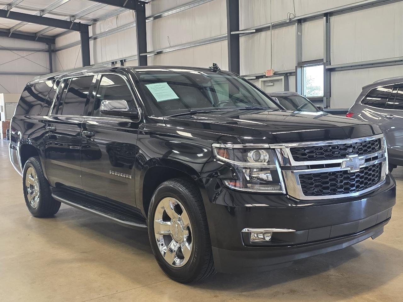 Chevrolet Suburban 2WD 4dr LS 2020