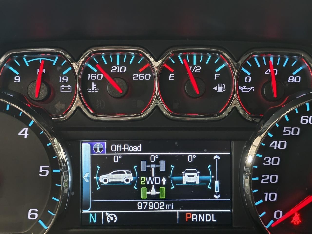 Chevrolet Suburban 2WD 4dr LS 2020