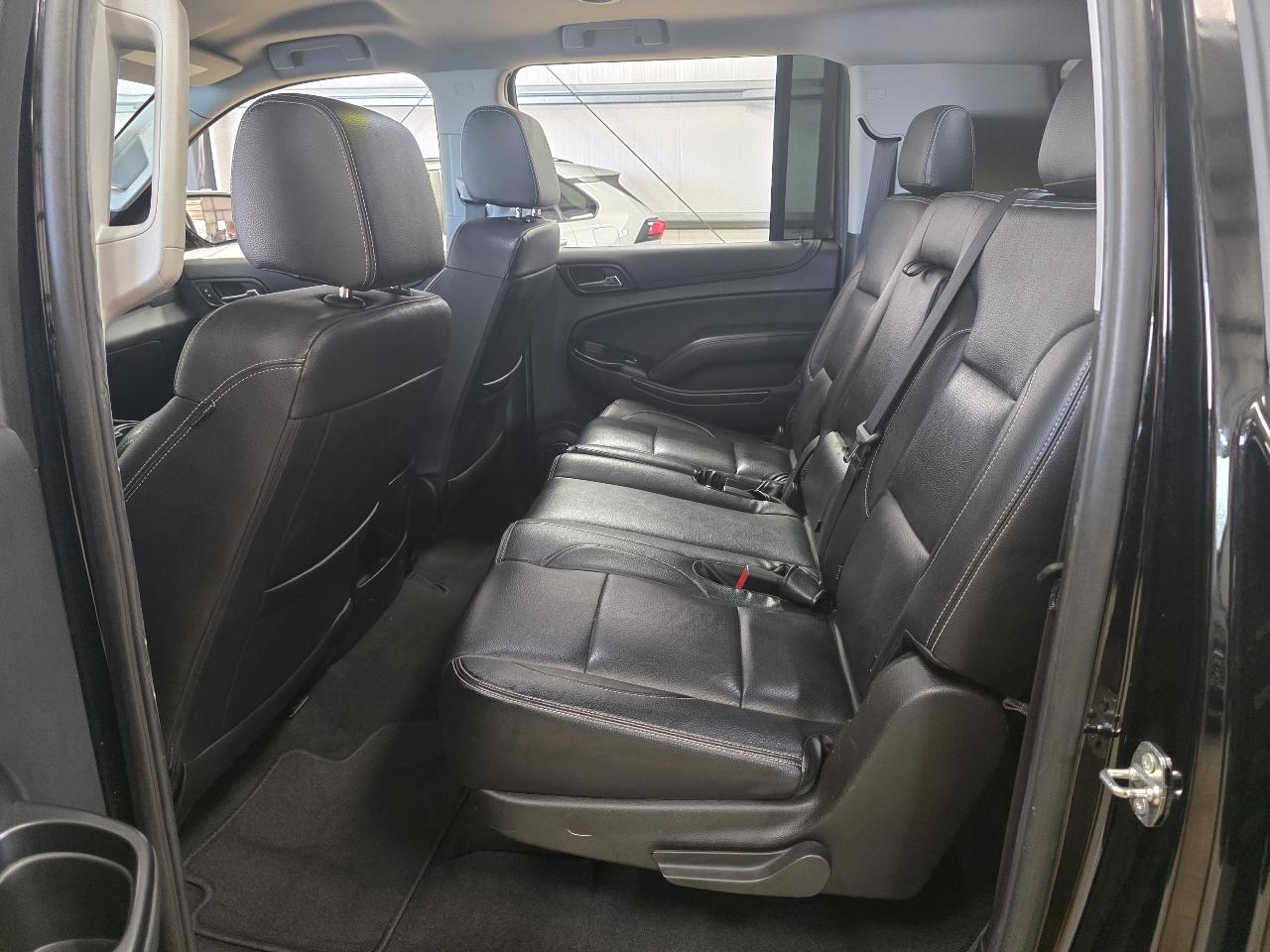 Chevrolet Suburban 2WD 4dr LS 2020