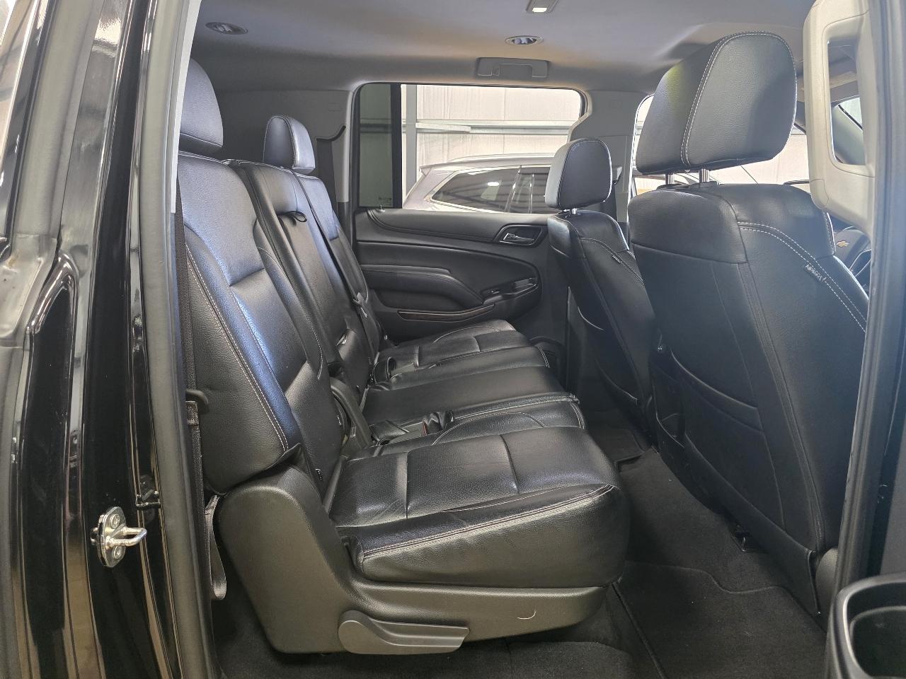 Chevrolet Suburban 2WD 4dr LS 2020