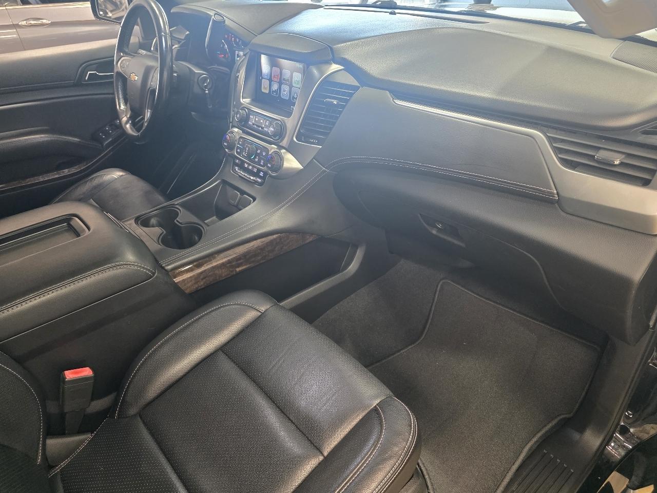 Chevrolet Suburban 2WD 4dr LS 2020