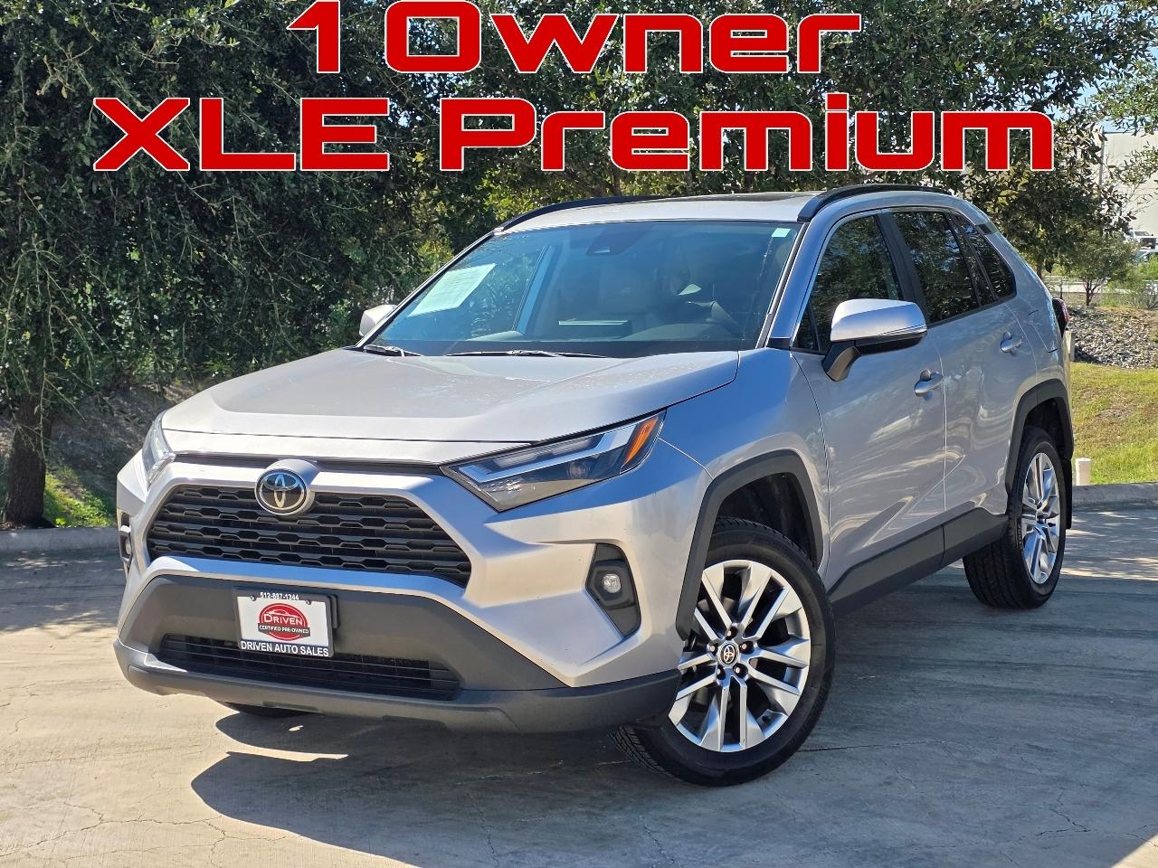 Toyota RAV4 XLE Premium FWD (Natl) 2022