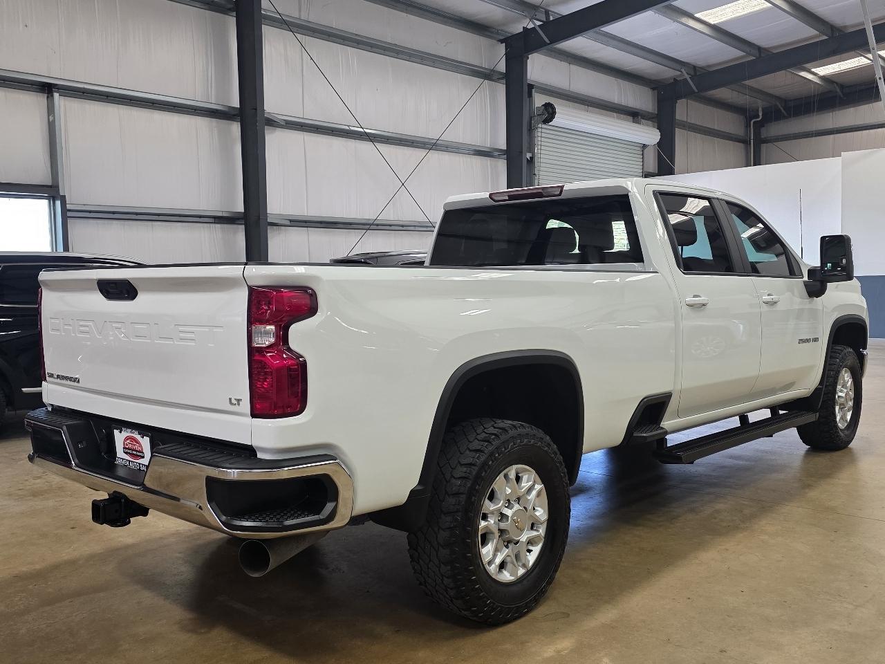 Chevrolet Silverado 2500HD 4WD Crew Cab 172" LT 2021