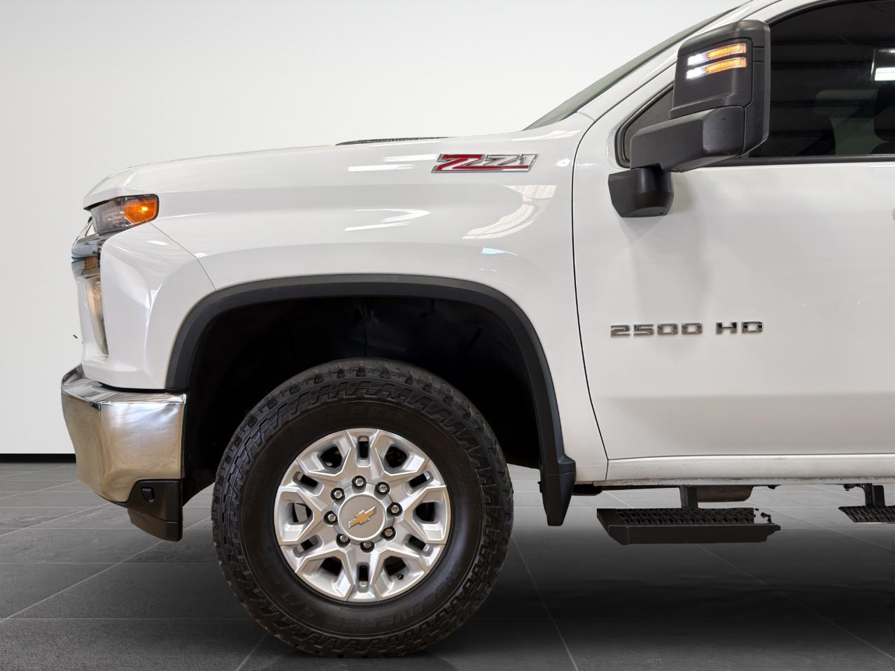 Chevrolet Silverado 2500HD 4WD Crew Cab 172" LT 2021