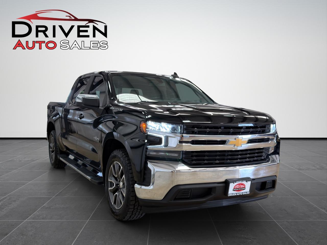 Chevrolet Silverado 1500 2WD Crew Cab 147" LT 2021