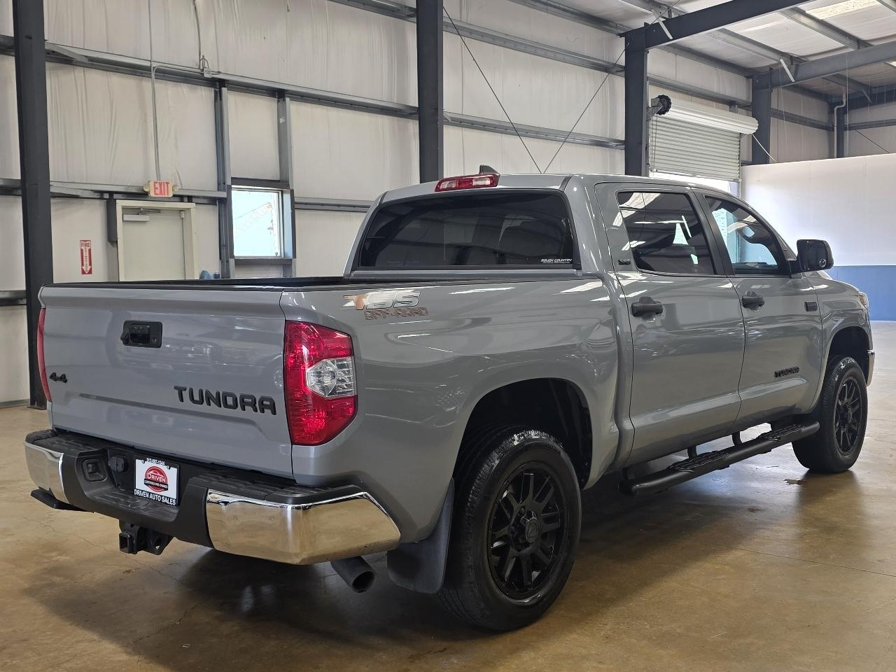 Toyota Tundra 4WD SR5 CrewMax 5.5' Bed 5.7L (Natl) 2021