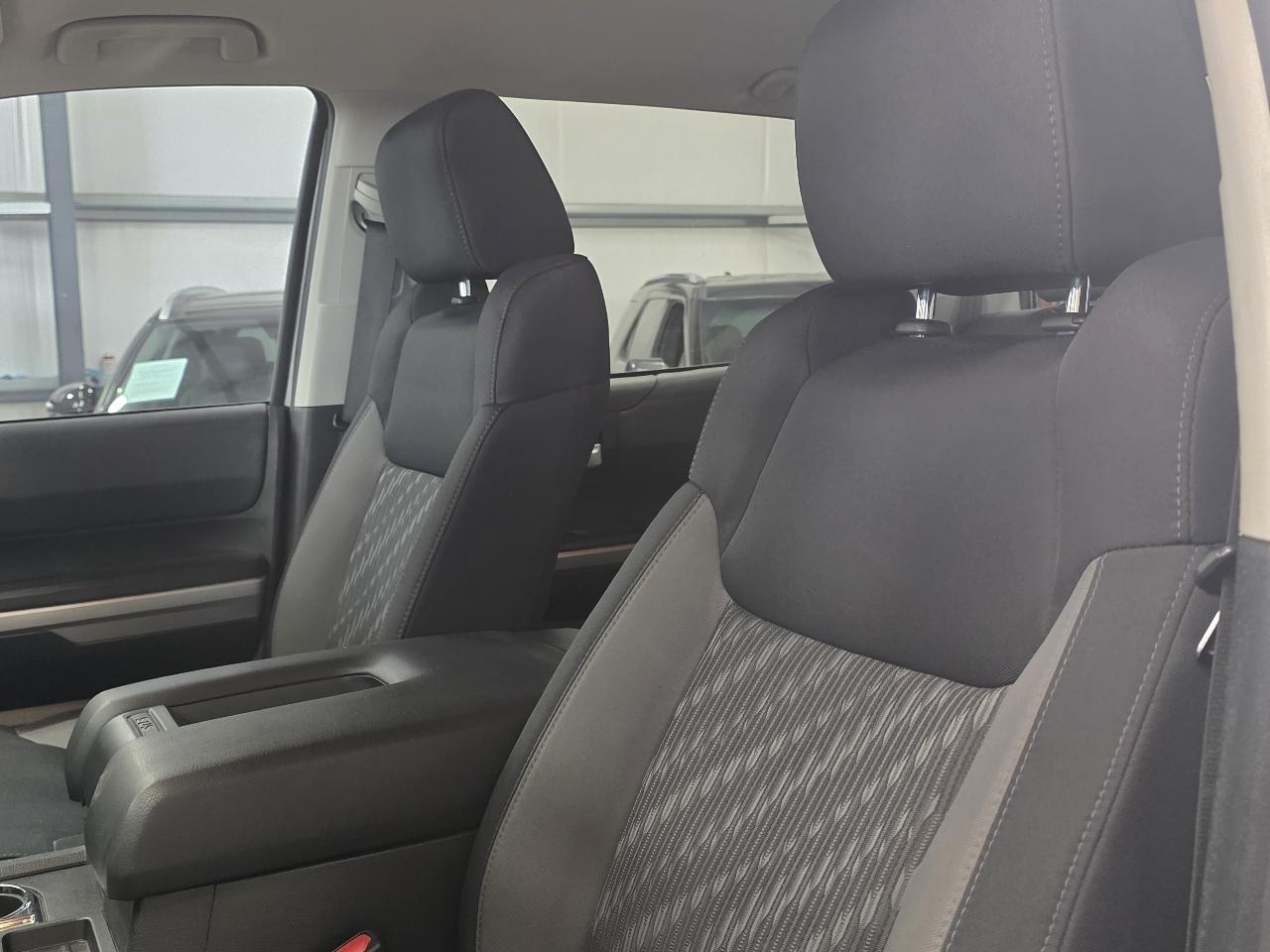 Toyota Tundra 4WD SR5 CrewMax 5.5' Bed 5.7L (Natl) 2021