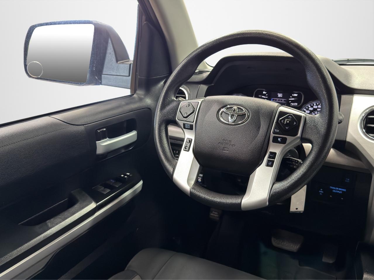 Toyota Tundra 4WD SR5 CrewMax 5.5' Bed 5.7L (Natl) 2021