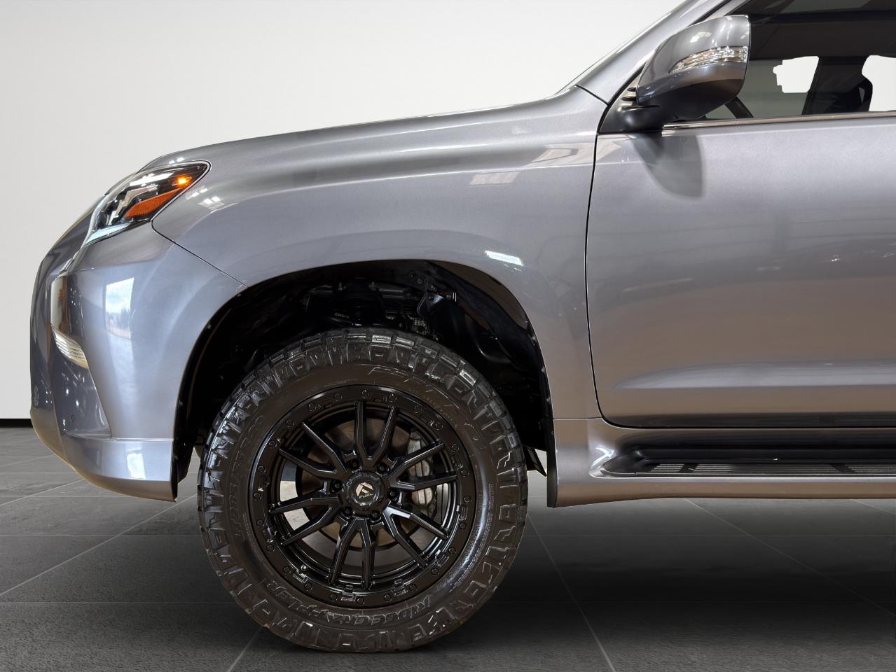 Lexus GX GX 460 4WD 2023