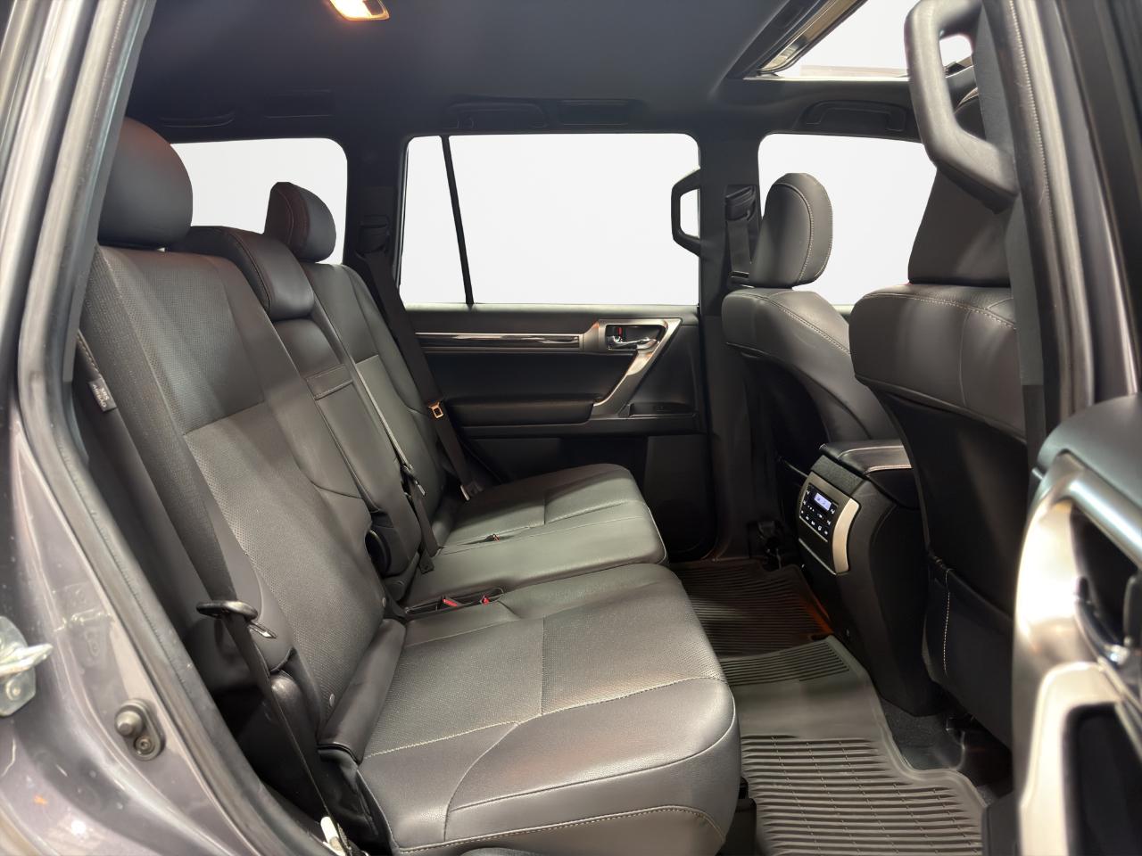 Lexus GX GX 460 4WD 2023