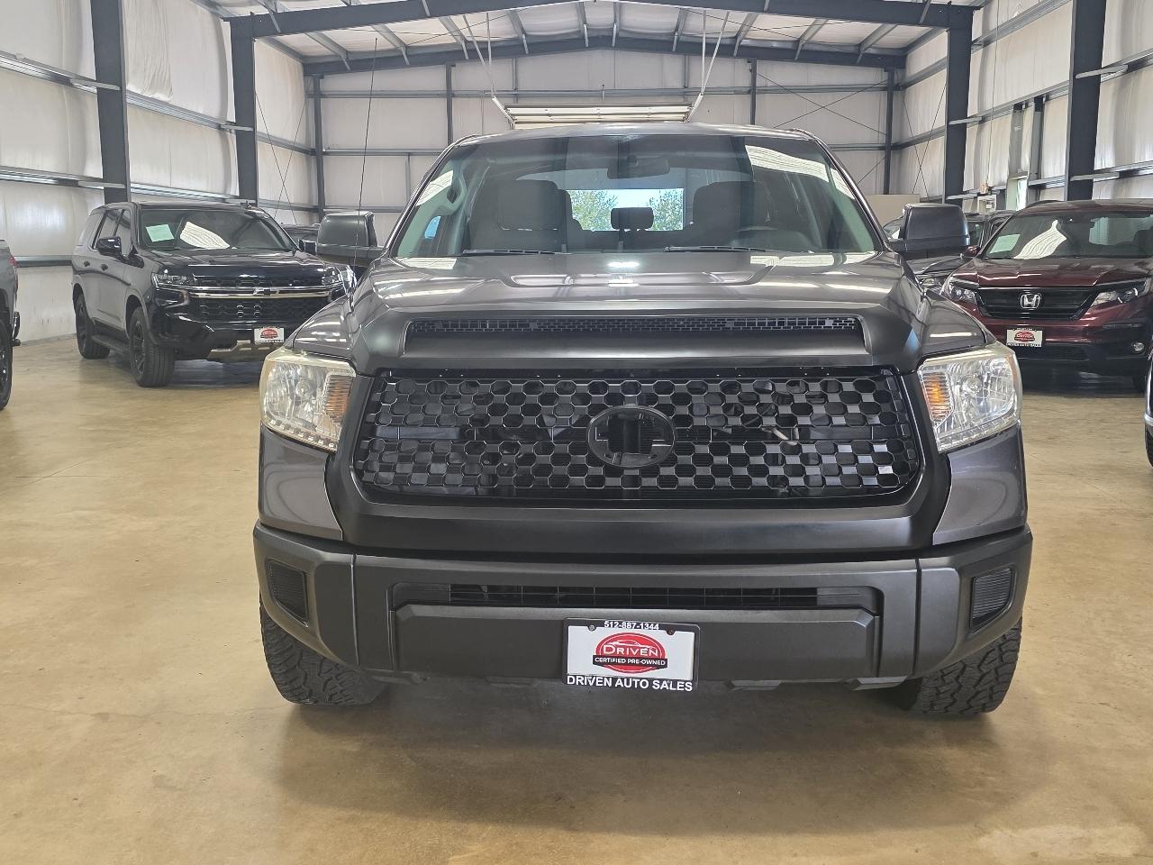Toyota Tundra 2WD Truck Double Cab 5.7L V8 6-Spd AT SR5 (Natl) 2014