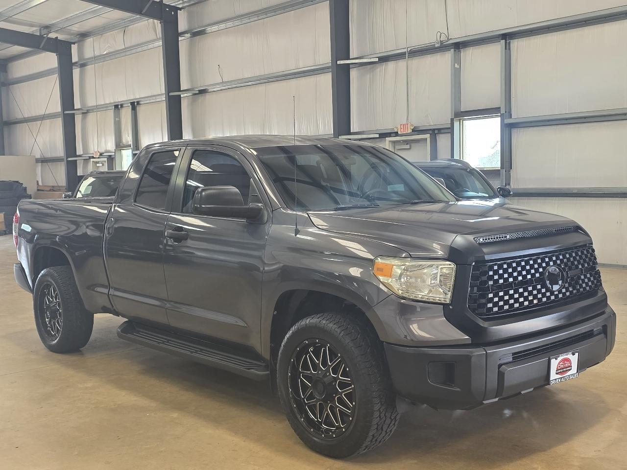 Toyota Tundra 2WD Truck Double Cab 5.7L V8 6-Spd AT SR5 (Natl) 2014