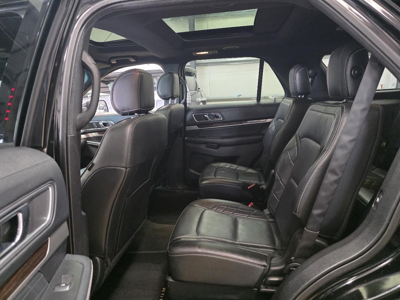 Ford Explorer Platinum 4WD 2017