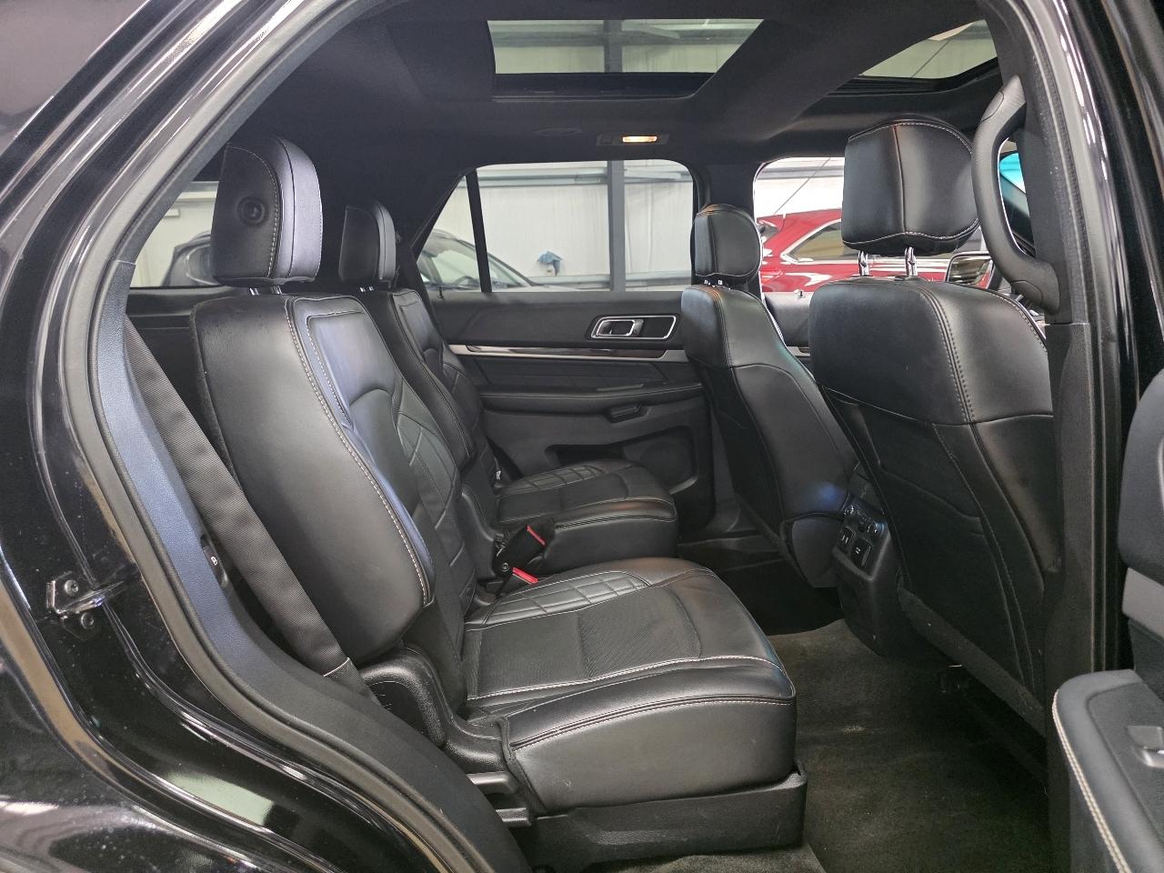 Ford Explorer Platinum 4WD 2017