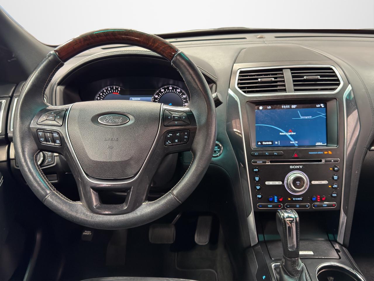 Ford Explorer Platinum 4WD 2017