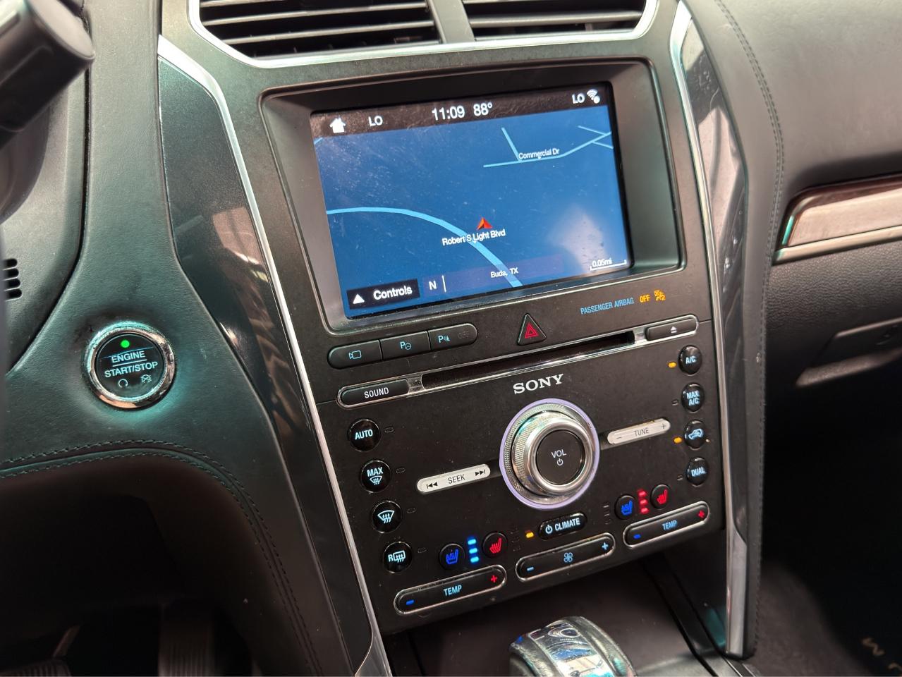 Ford Explorer Platinum 4WD 2017