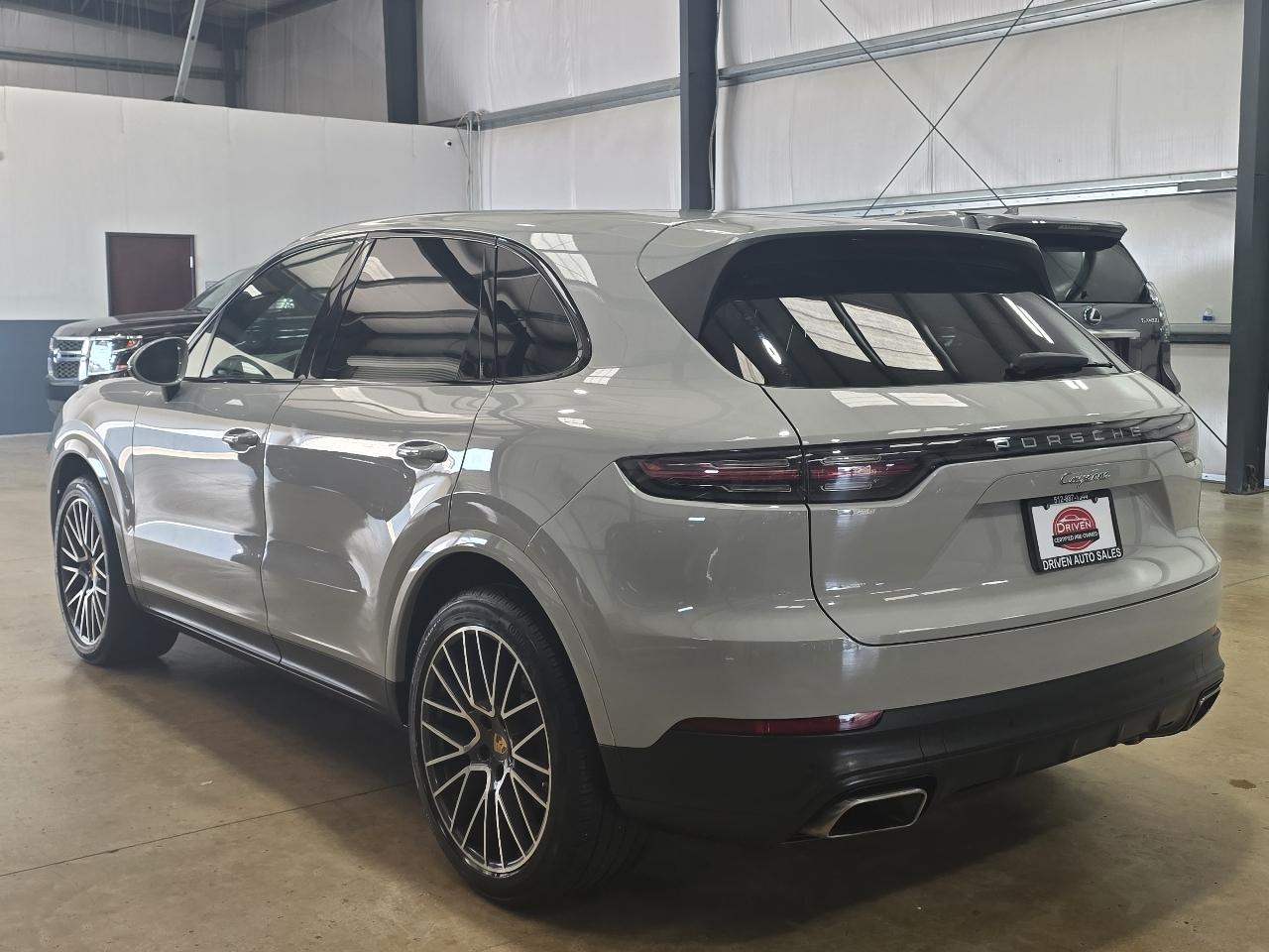 Porsche Cayenne AWD 2021