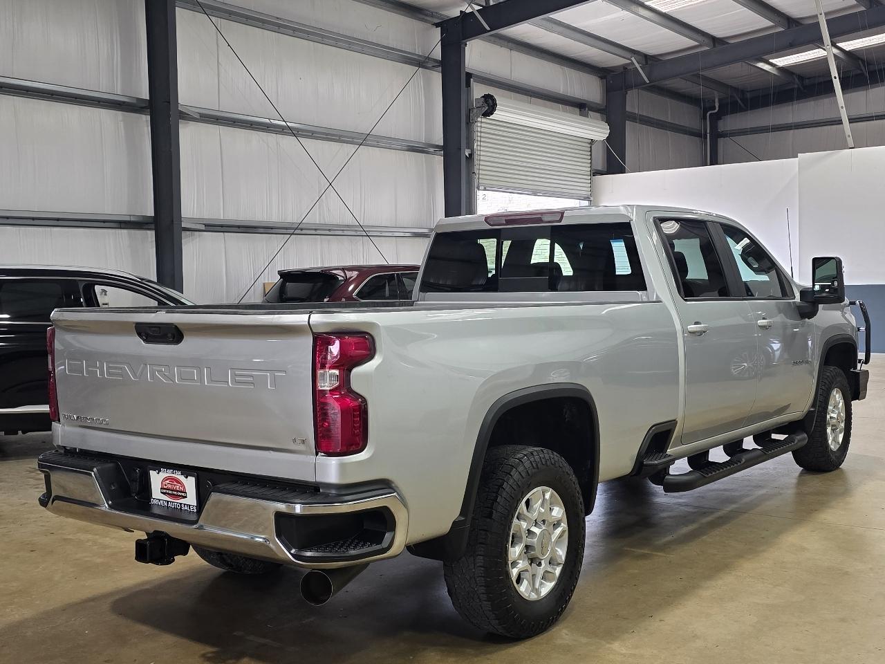 Chevrolet Silverado 3500HD 4WD Crew Cab 172" LT 2022