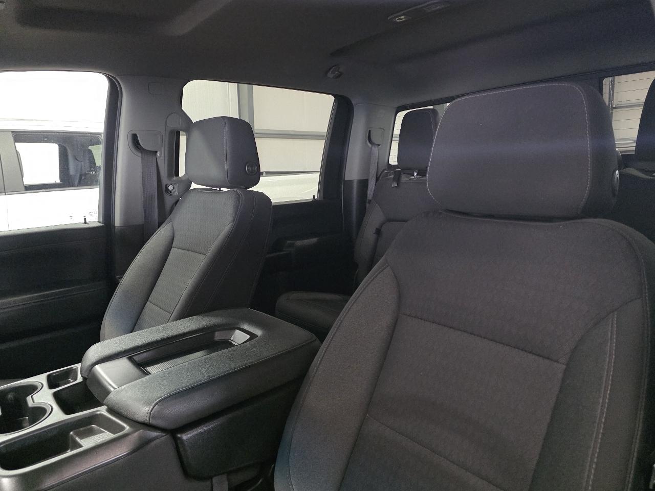 Chevrolet Silverado 3500HD 4WD Crew Cab 172" LT 2022