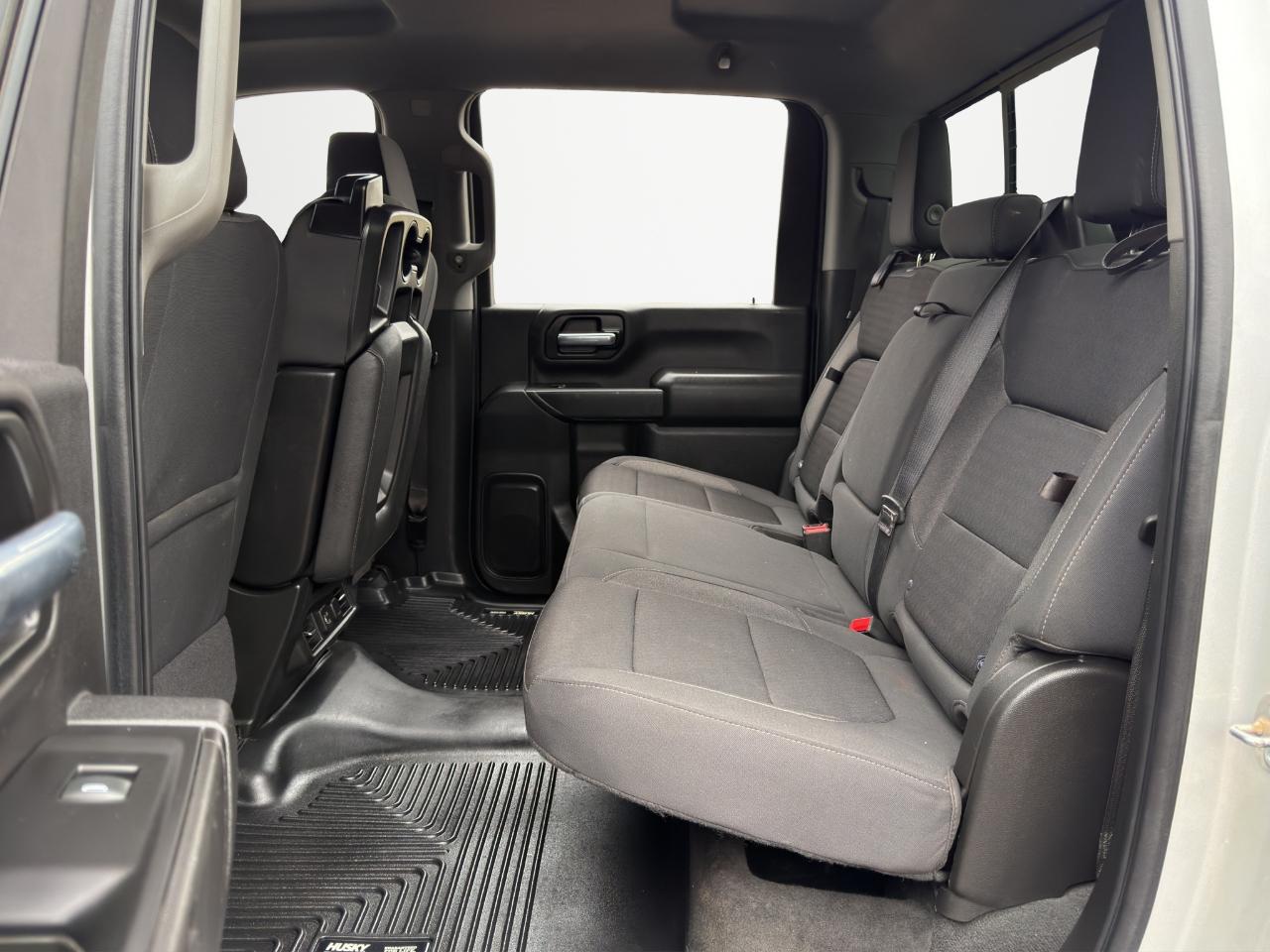 Chevrolet Silverado 3500HD 4WD Crew Cab 172" LT 2022