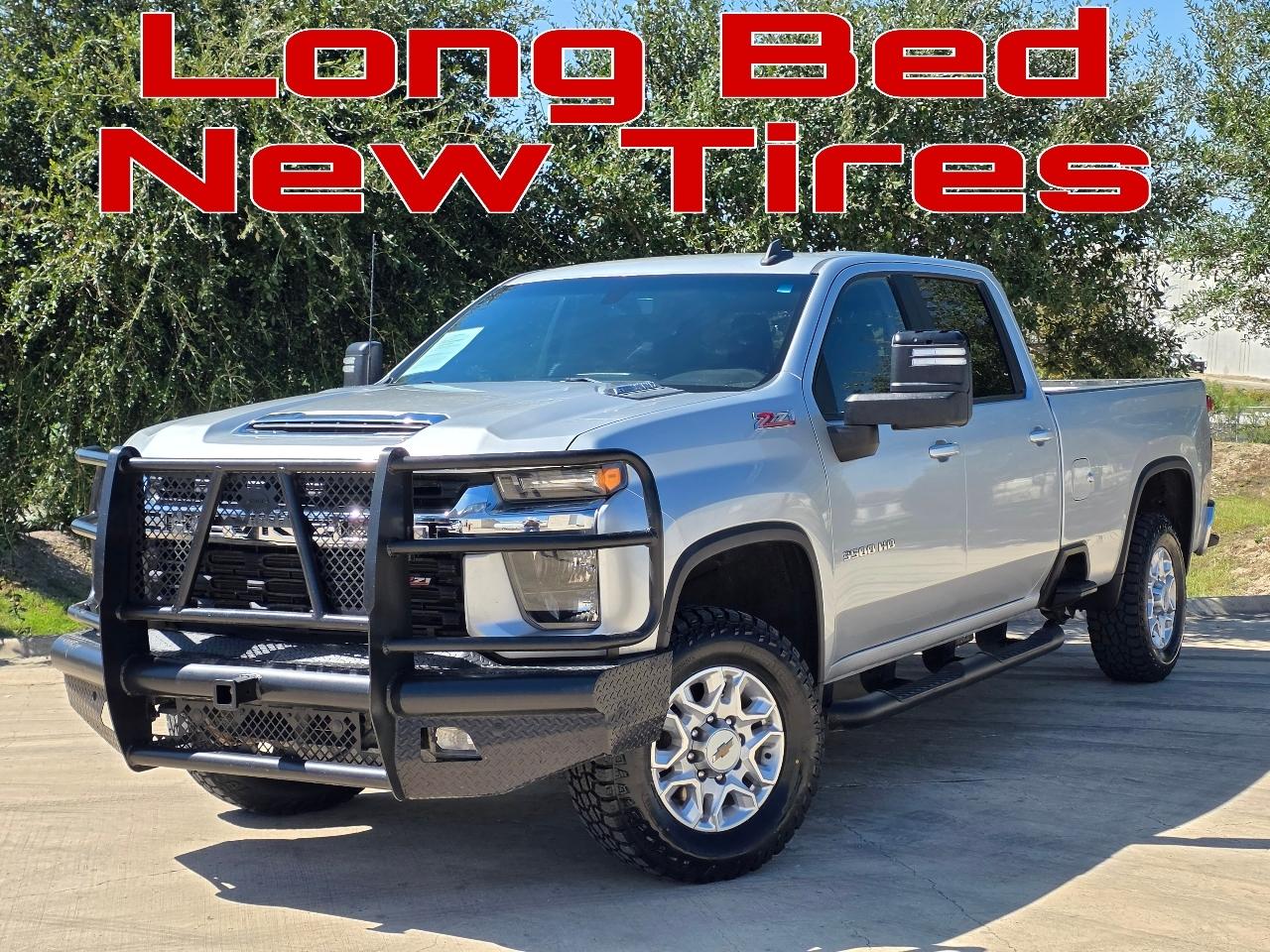 2022 Chevrolet Silverado 3500HD LT Crew Cab 4WD