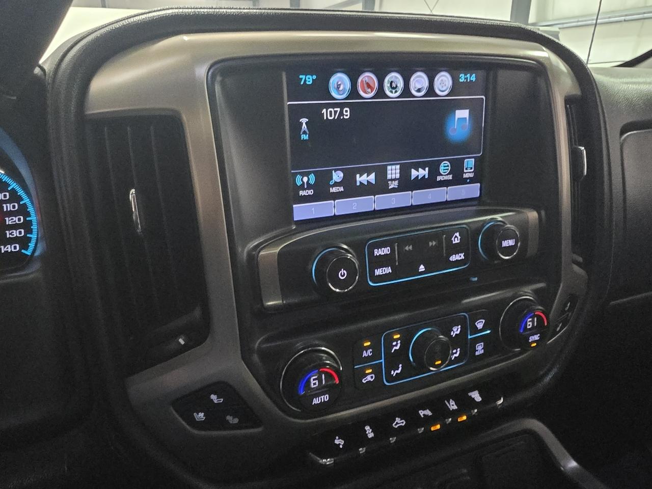 GMC Sierra 3500HD 4WD Crew Cab 167.7" Denali 2018