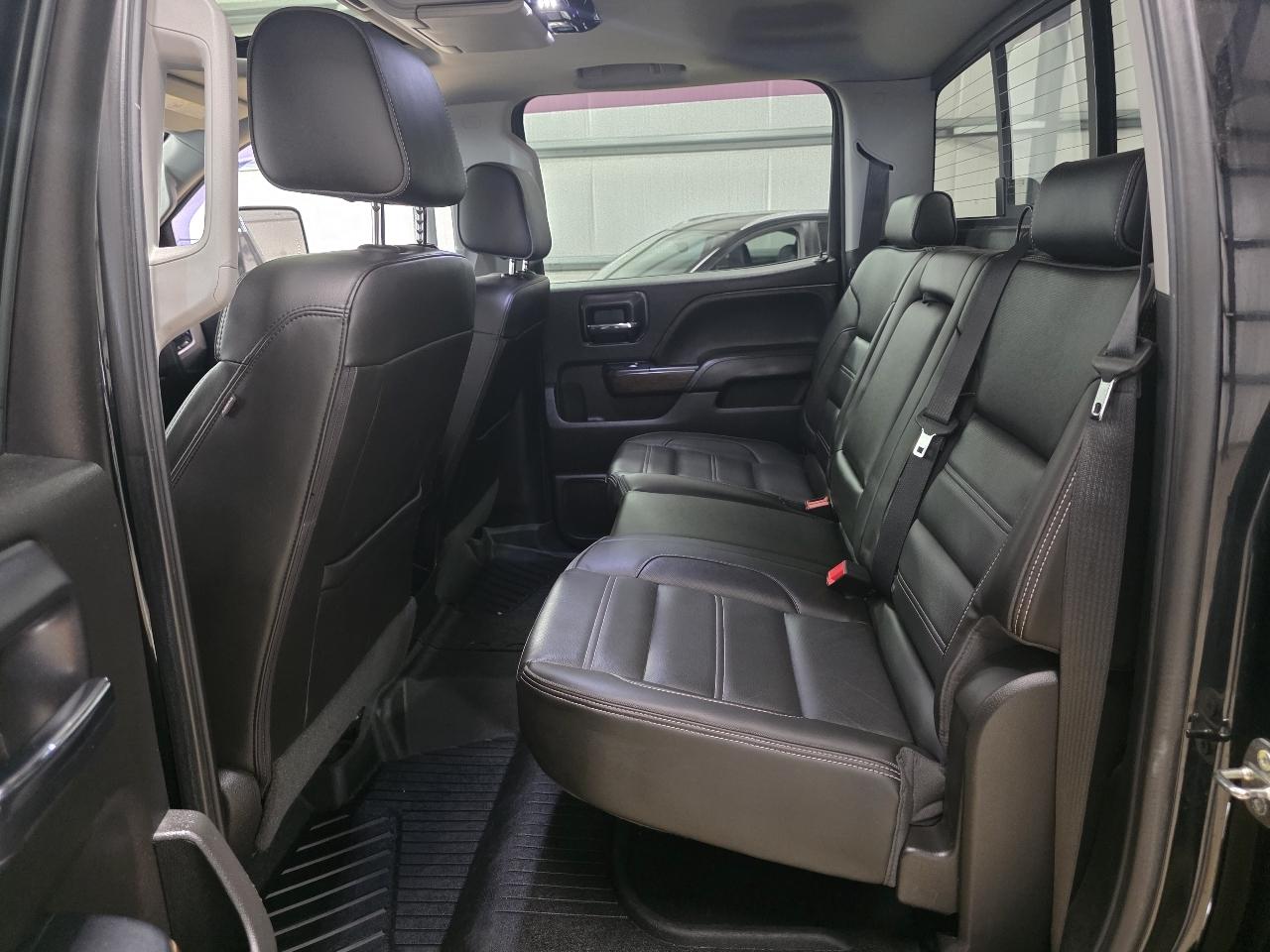 GMC Sierra 3500HD 4WD Crew Cab 167.7" Denali 2018