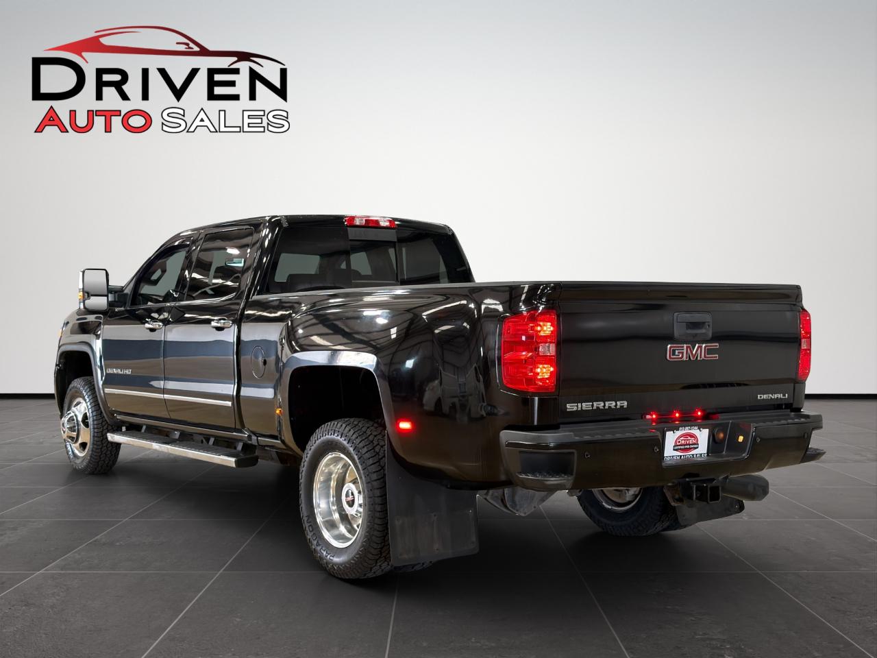 GMC Sierra 3500HD 4WD Crew Cab 167.7" Denali 2018