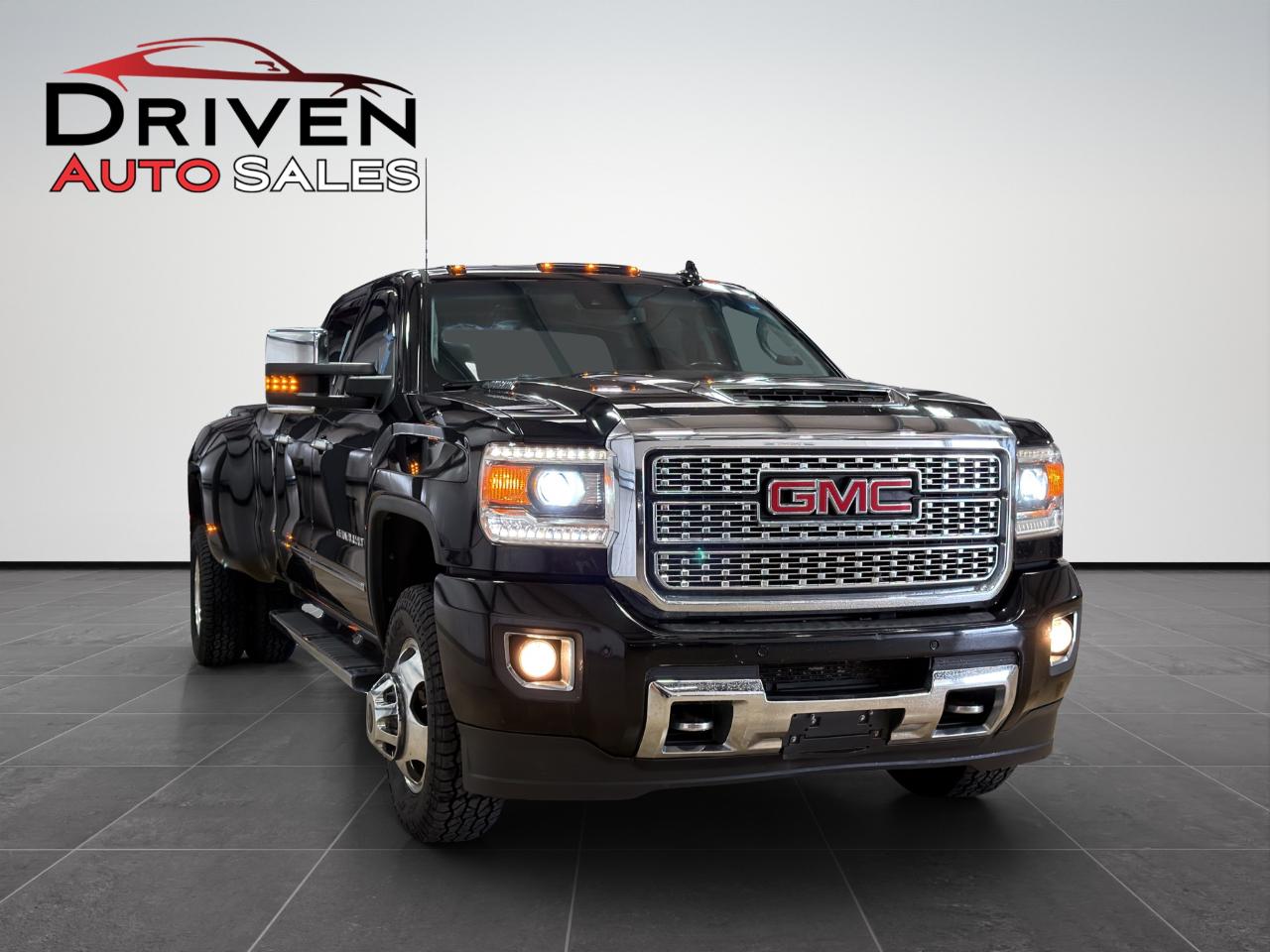 GMC Sierra 3500HD 4WD Crew Cab 167.7" Denali 2018