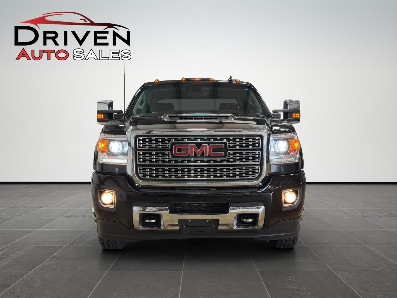 GMC Sierra 3500HD 4WD Crew Cab 167.7" Denali 2018