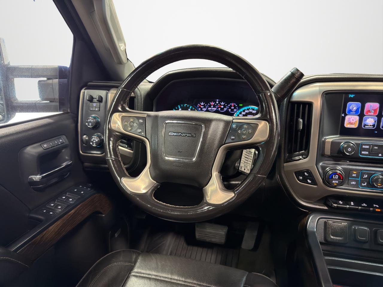 GMC Sierra 3500HD 4WD Crew Cab 167.7" Denali 2018