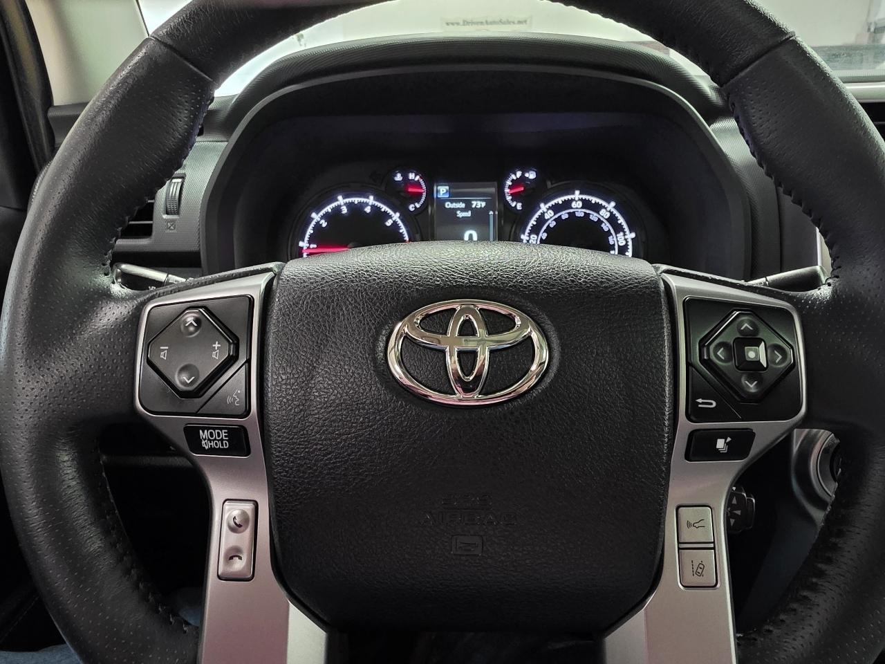 Toyota 4Runner SR5 Premium 2WD (Natl) 2022