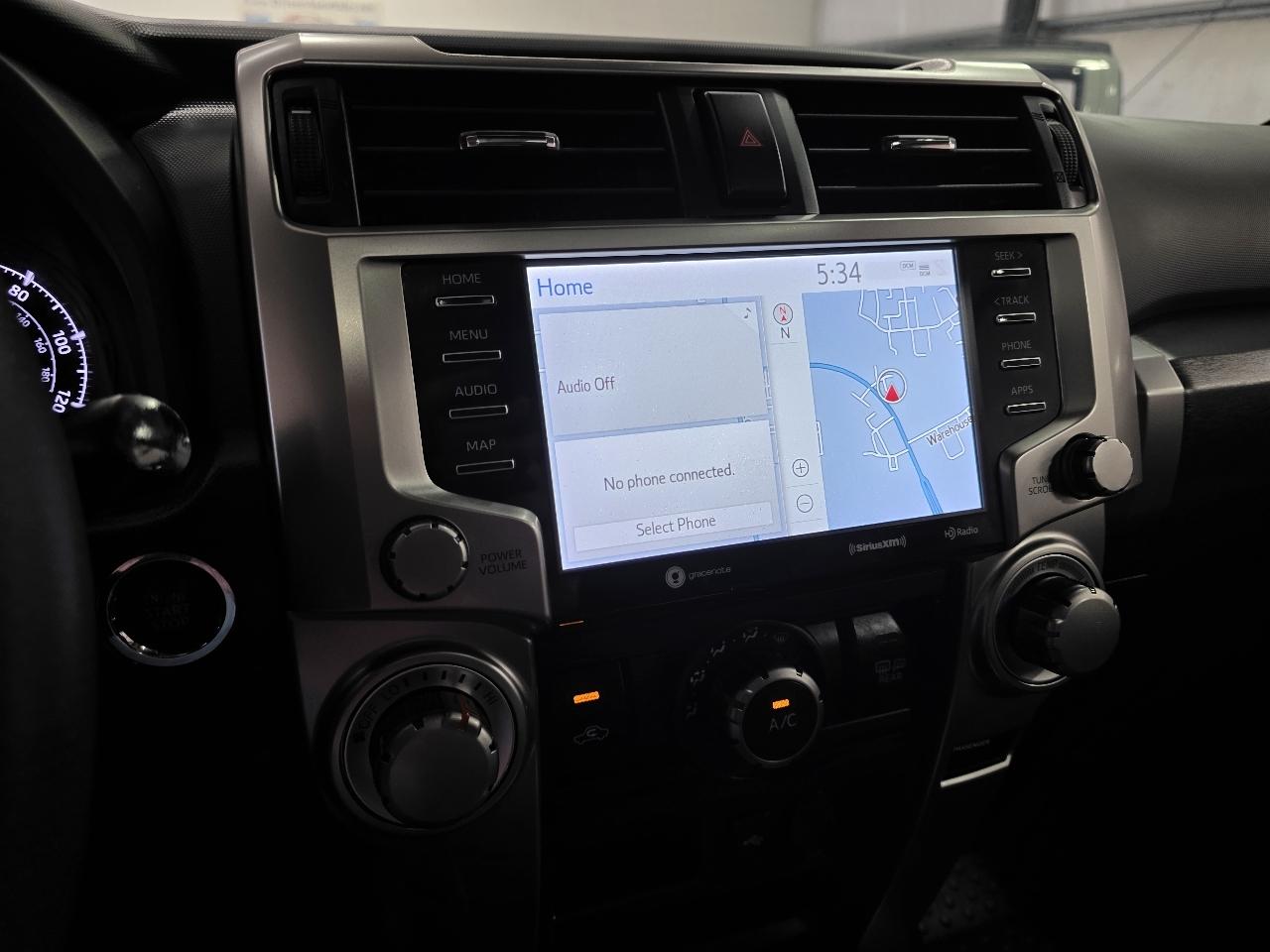 Toyota 4Runner SR5 Premium 2WD (Natl) 2022