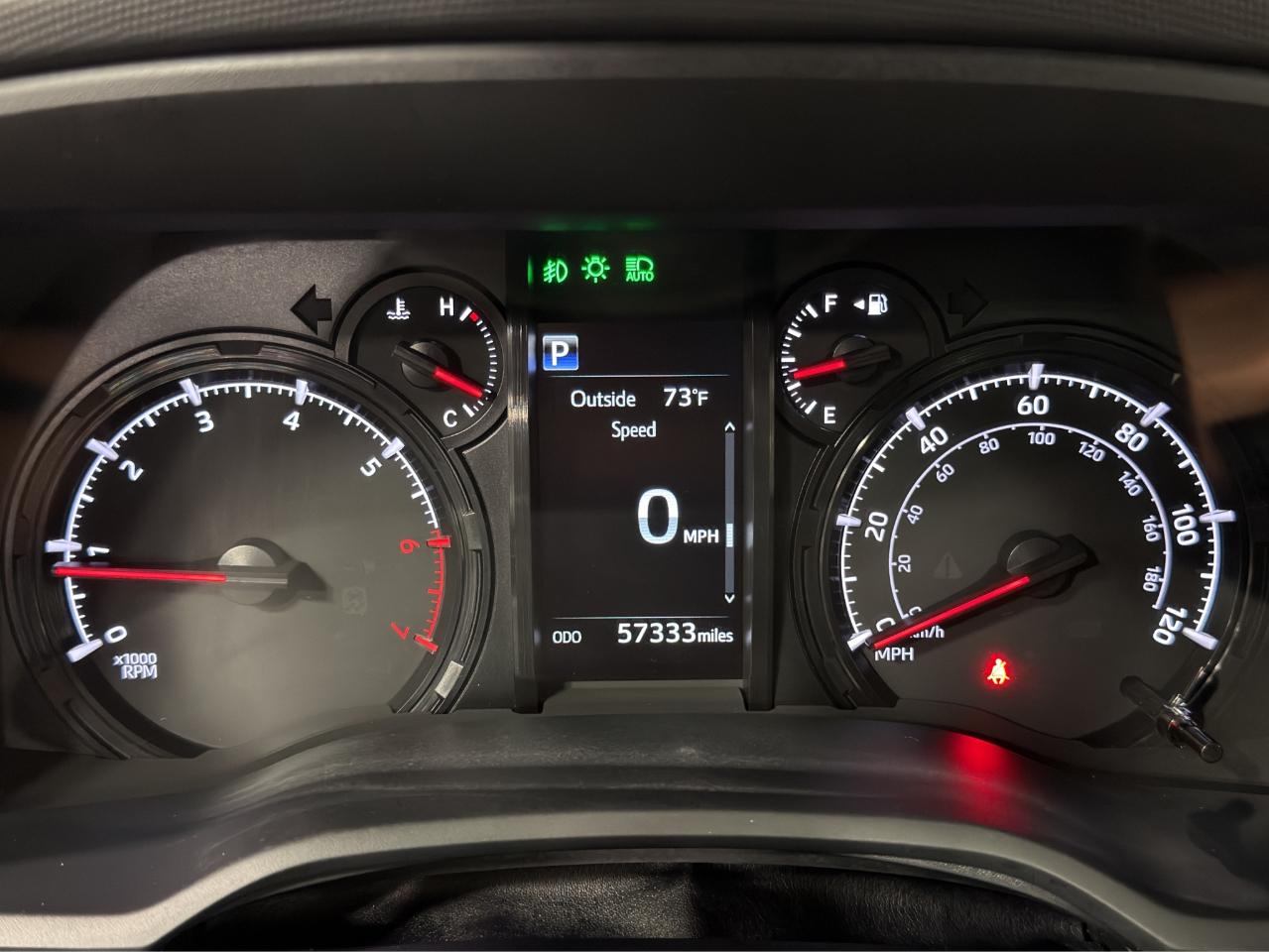 Toyota 4Runner SR5 Premium 2WD (Natl) 2022