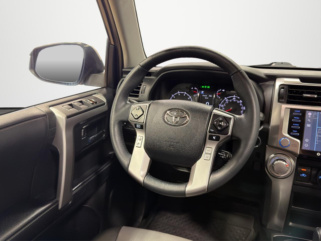 Toyota 4Runner SR5 Premium 2WD (Natl) 2022