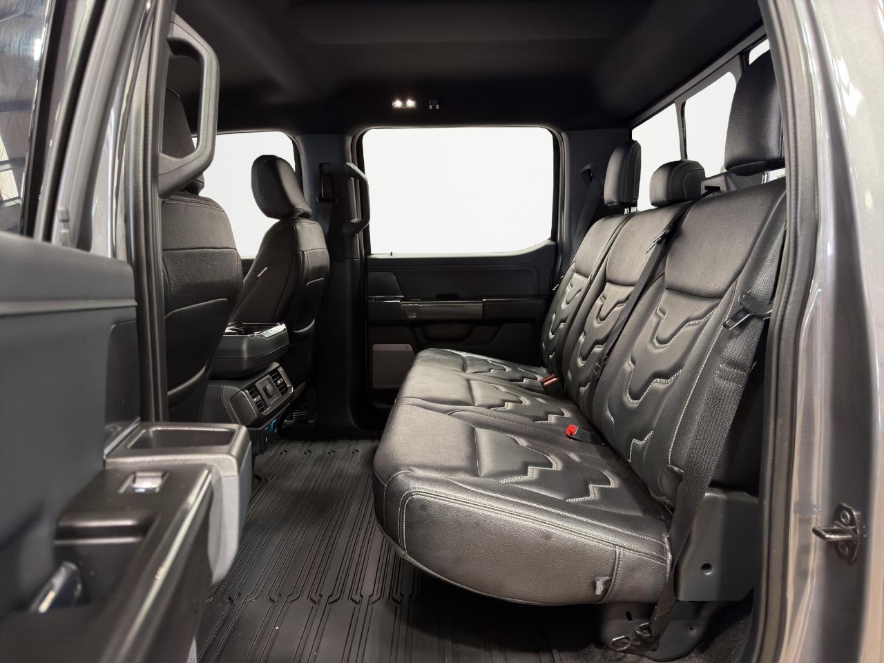 Ford F-150  2022