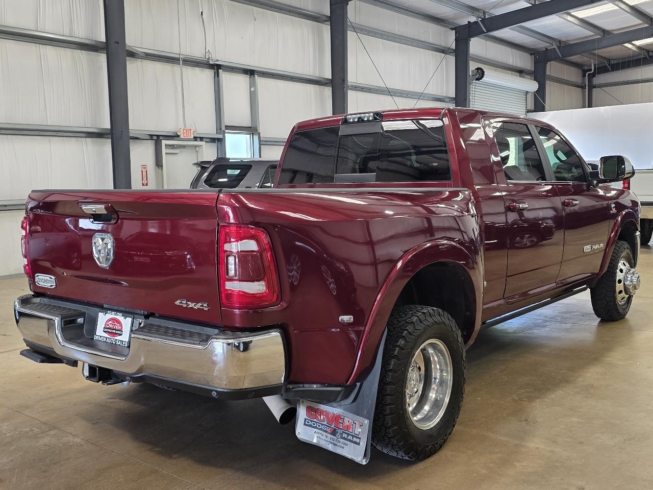 RAM 3500 Longhorn 4x4 Mega Cab 6'4" Box 2020