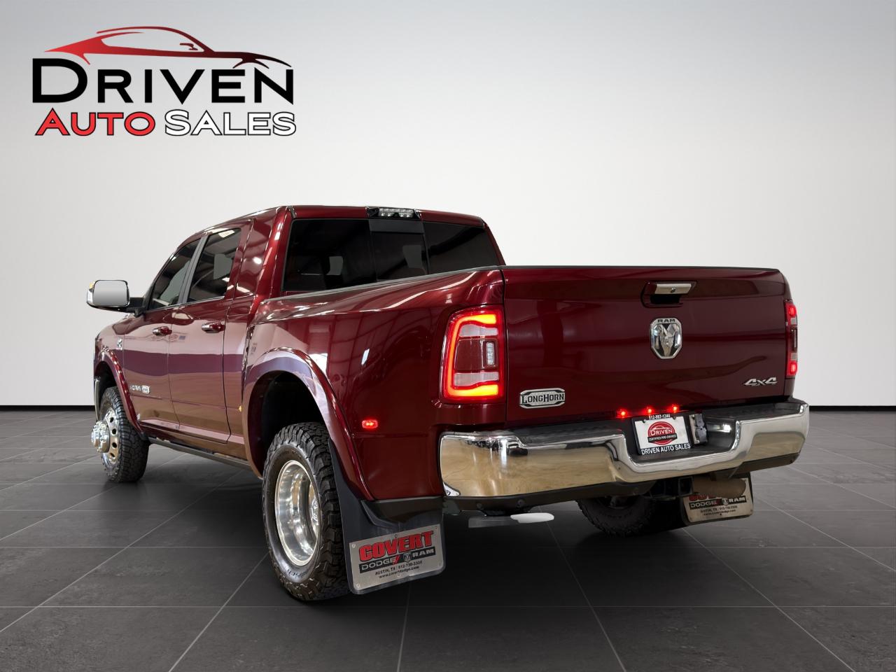 RAM 3500 Longhorn 4x4 Mega Cab 6'4" Box 2020
