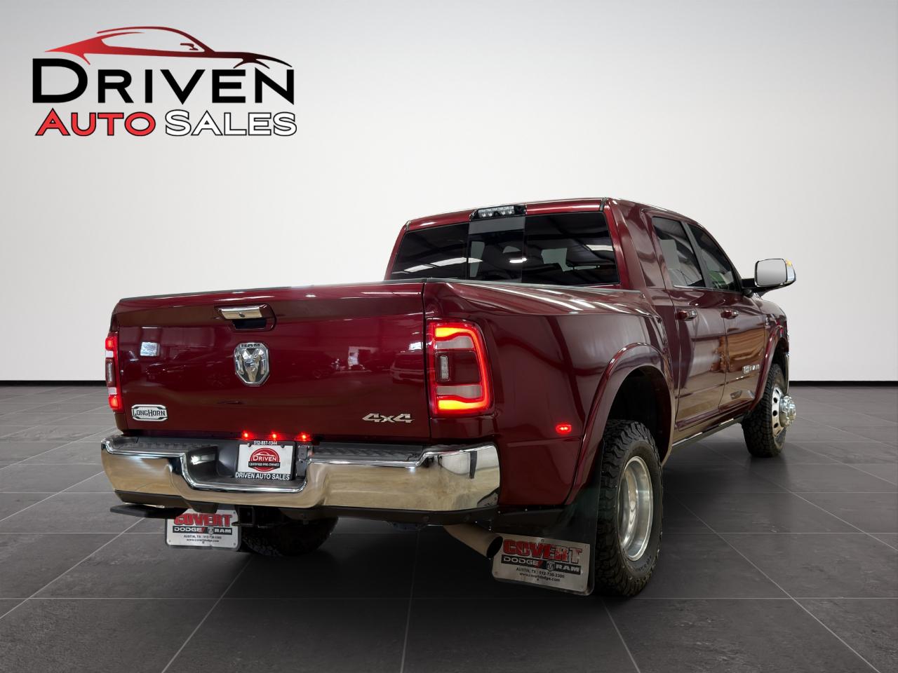 RAM 3500 Longhorn 4x4 Mega Cab 6'4" Box 2020