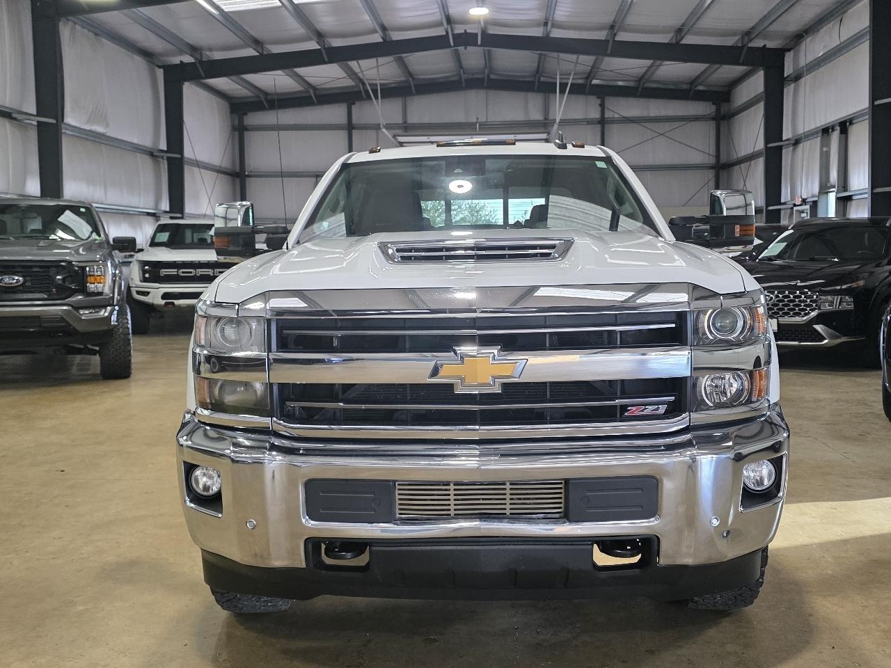 Chevrolet Silverado 2500HD 4WD Crew Cab 153.7" LTZ 2019