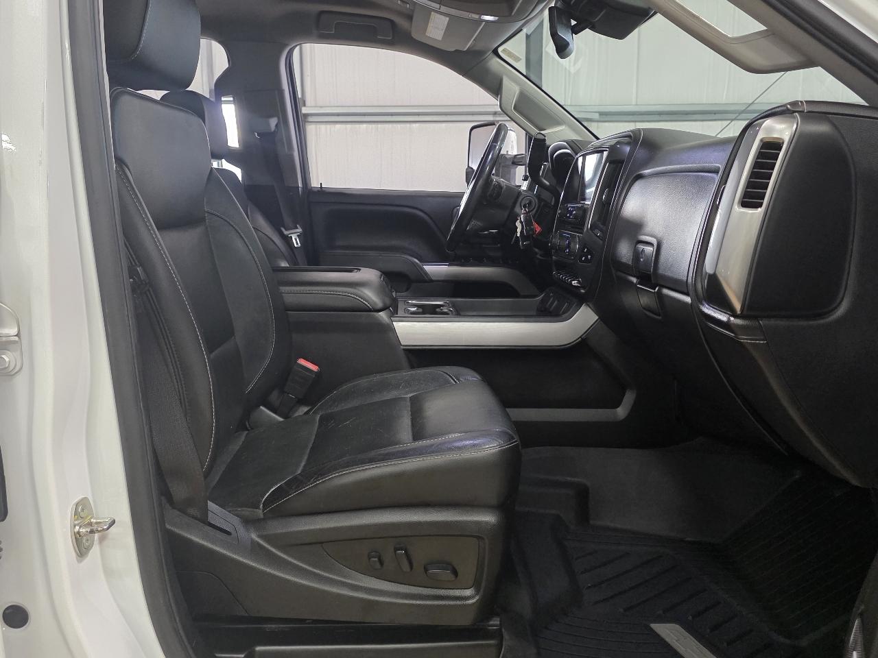 Chevrolet Silverado 2500HD 4WD Crew Cab 153.7" LTZ 2019